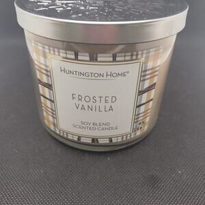 Huntington Home Frosted Vanilla Soy Blend Candle 3 Wick Plaid Jar 14 oz